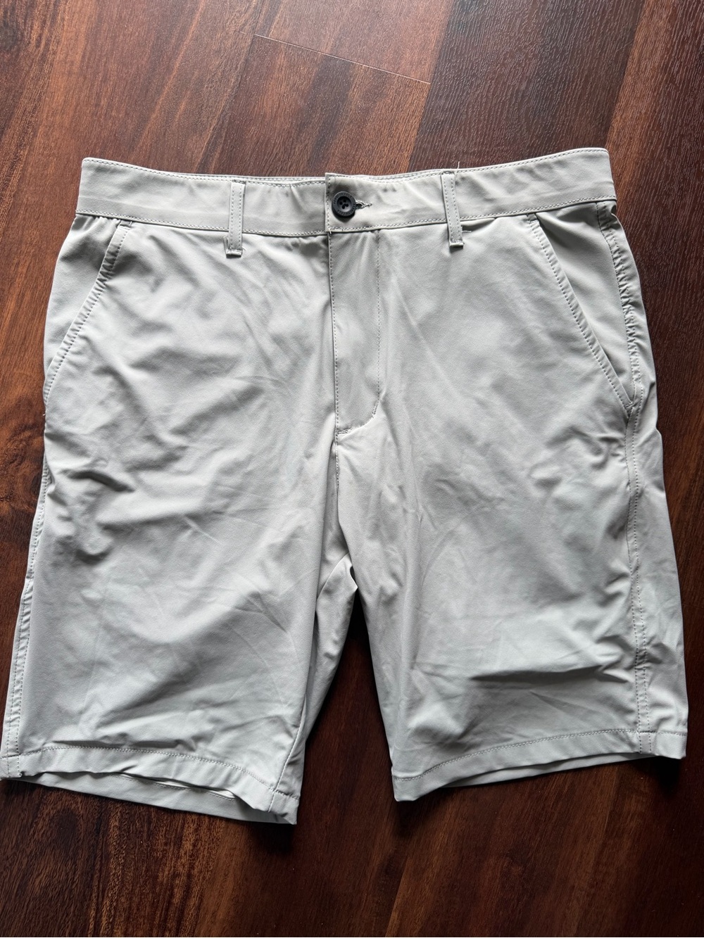 Men's Lightweight Casual Shorts - greenish gray in color